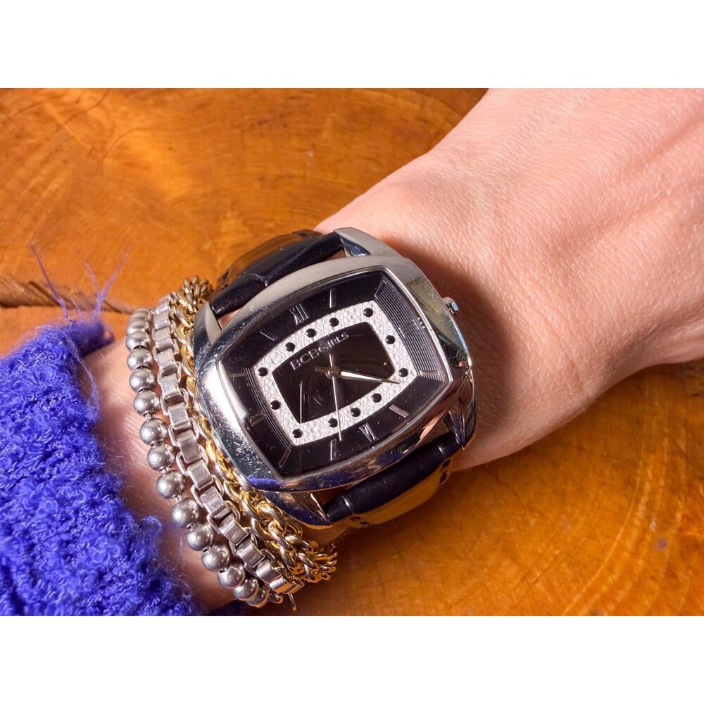 BCBGirls Watch Black Croco-embossed Leather Strap New Battery Great Condition